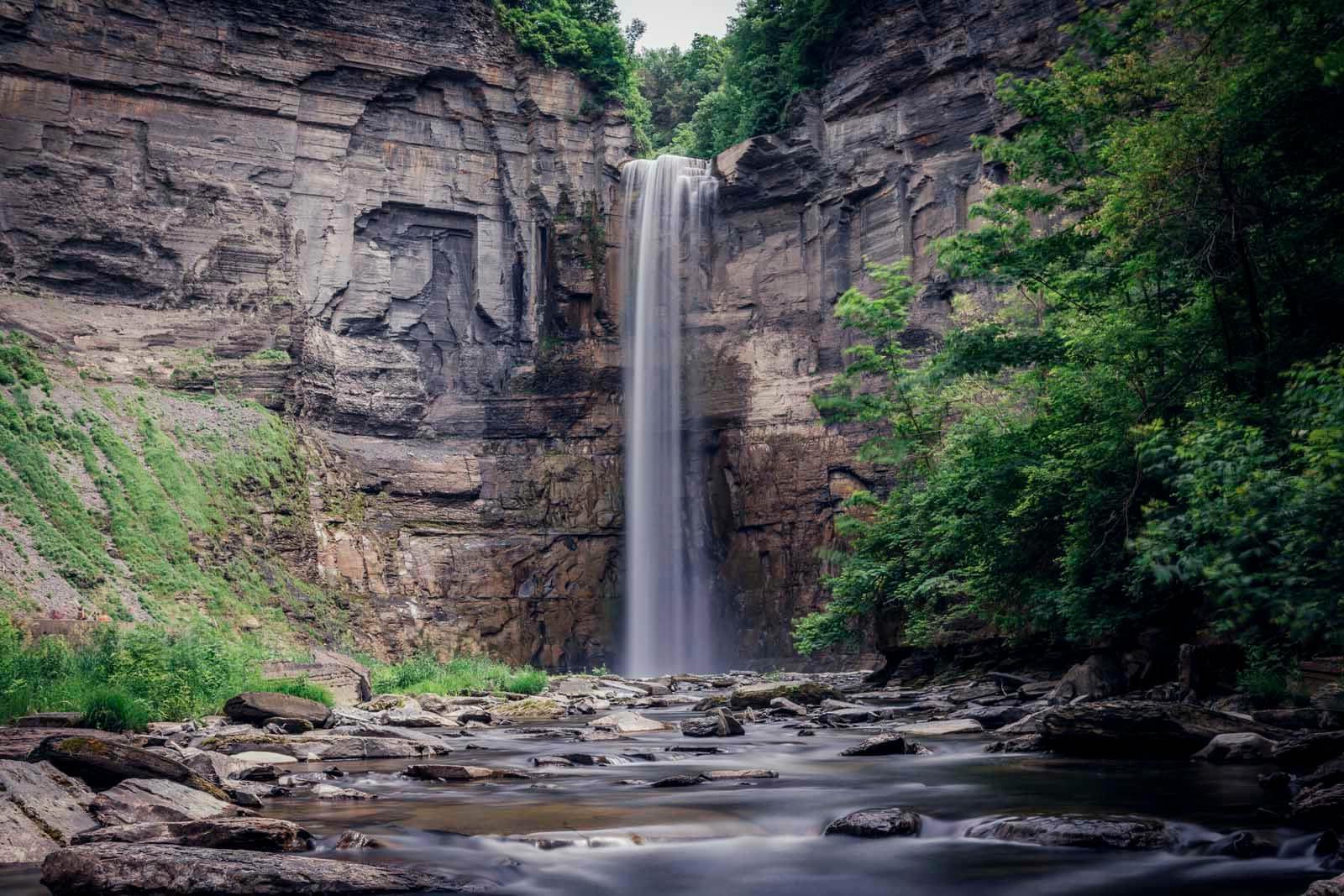 Mysteries-Of-New-York8217s-Crystal-Falls mysteries-of-new-yorks-crystal-falls