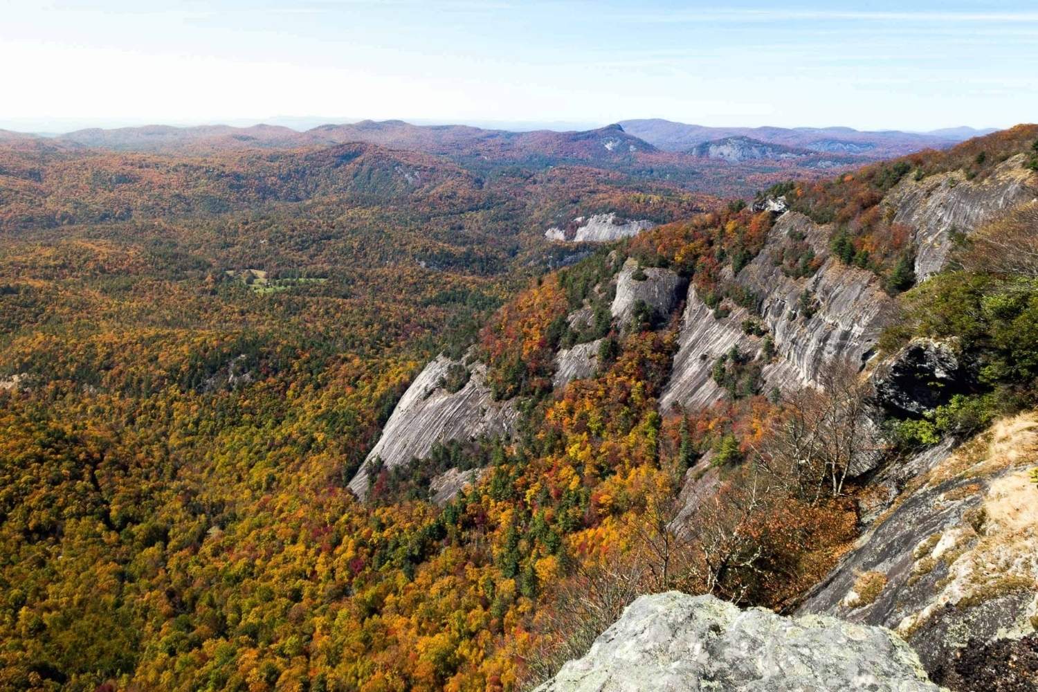 Mysteries-Of-North-Carolina8217s-Whiteside-Lakes mysteries-of-north-carolinas-whiteside-lakes