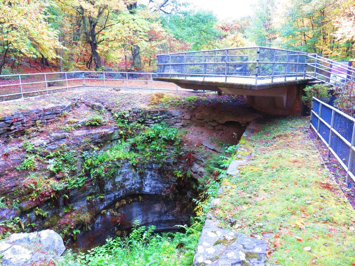 Mysteries-Of-Pennsylvania8217s-Archbald-Pothole mysteries-of-pennsylvanias-archbald-pothole