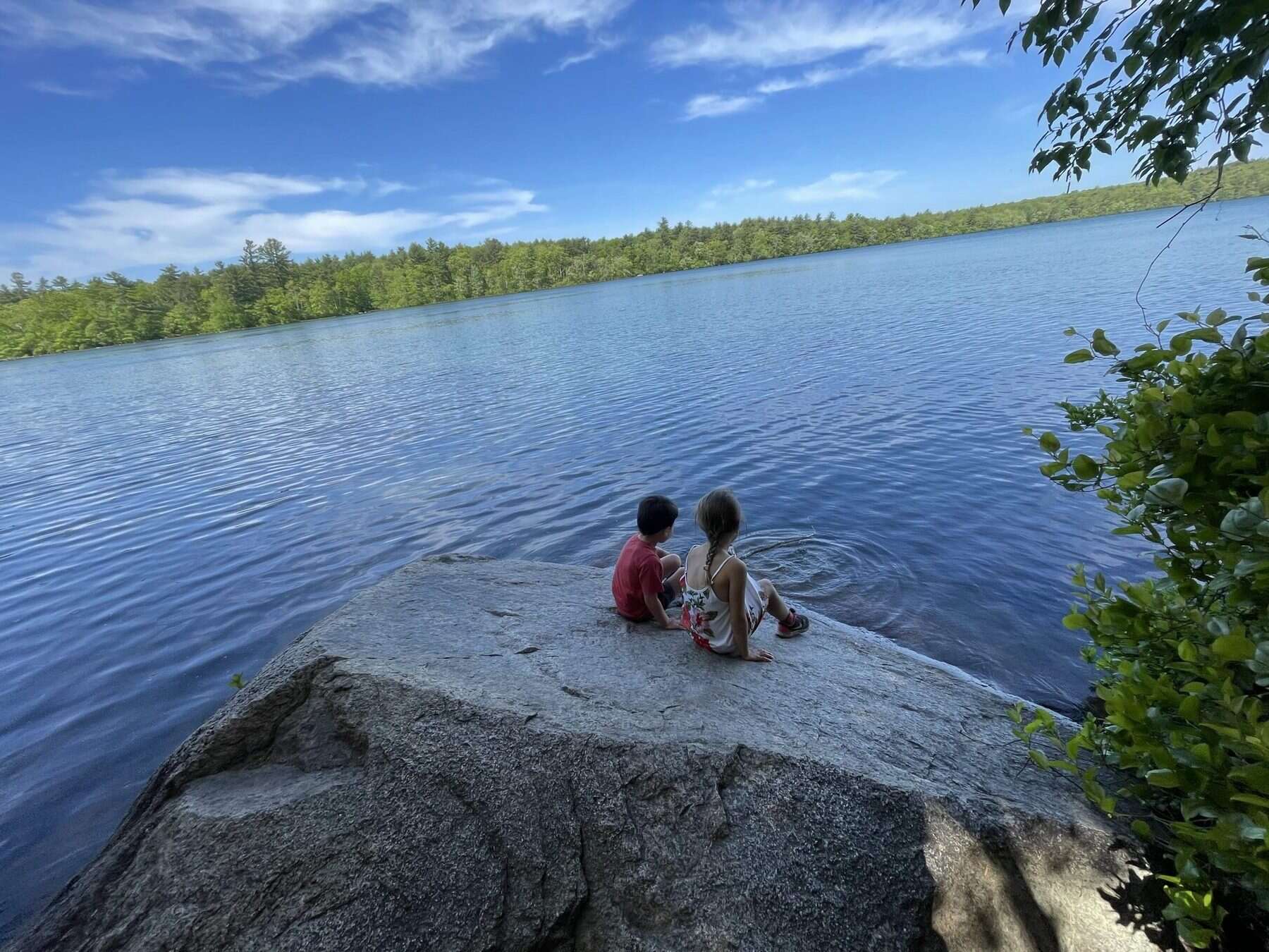 mysteries-of-rhode-islands-blue-pond