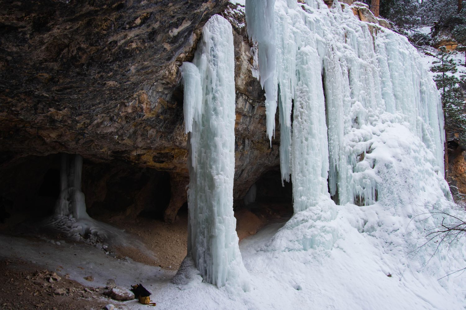 Mysteries-Of-South-Dakota8217s-Snow-Cave-Springs mysteries-of-south-dakotas-snow-cave-springs