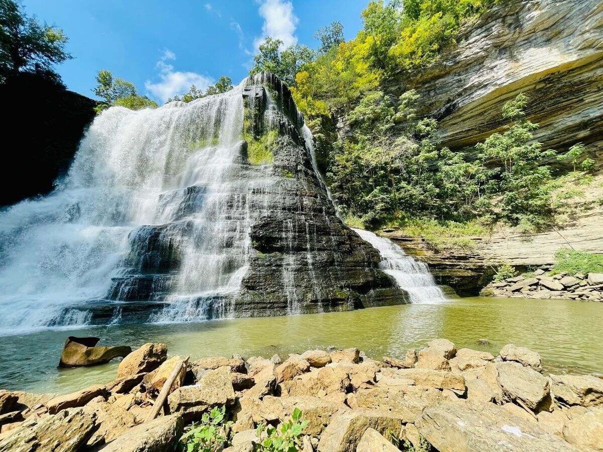 mysteries-of-tennessees-burgess-falls-trading-paths