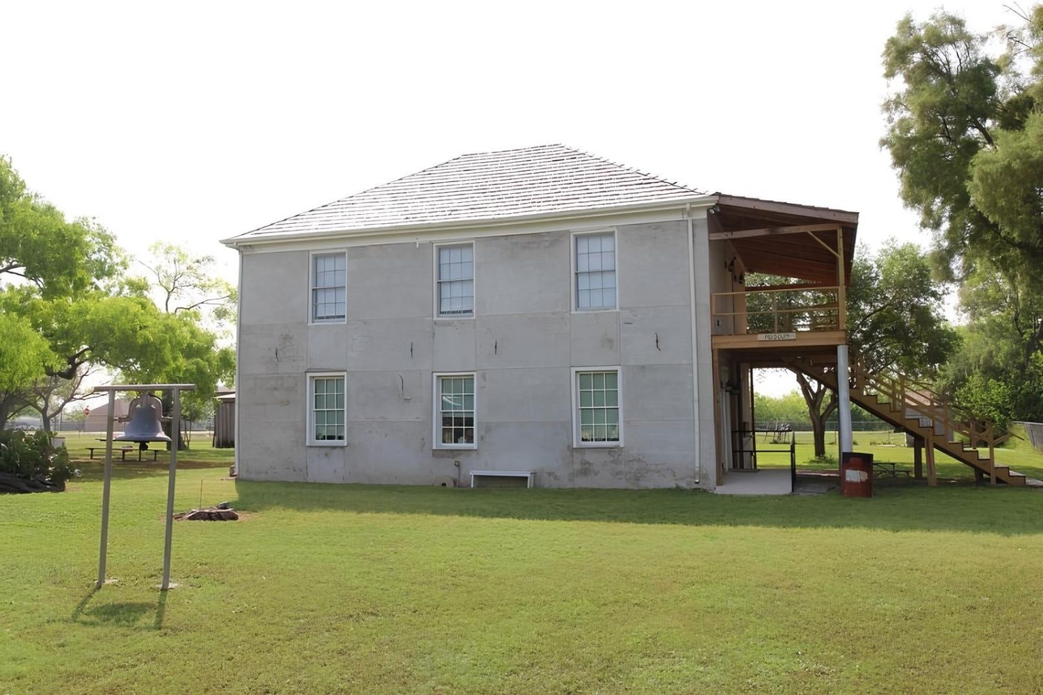 mysteries-of-texass-helena-ghost-town