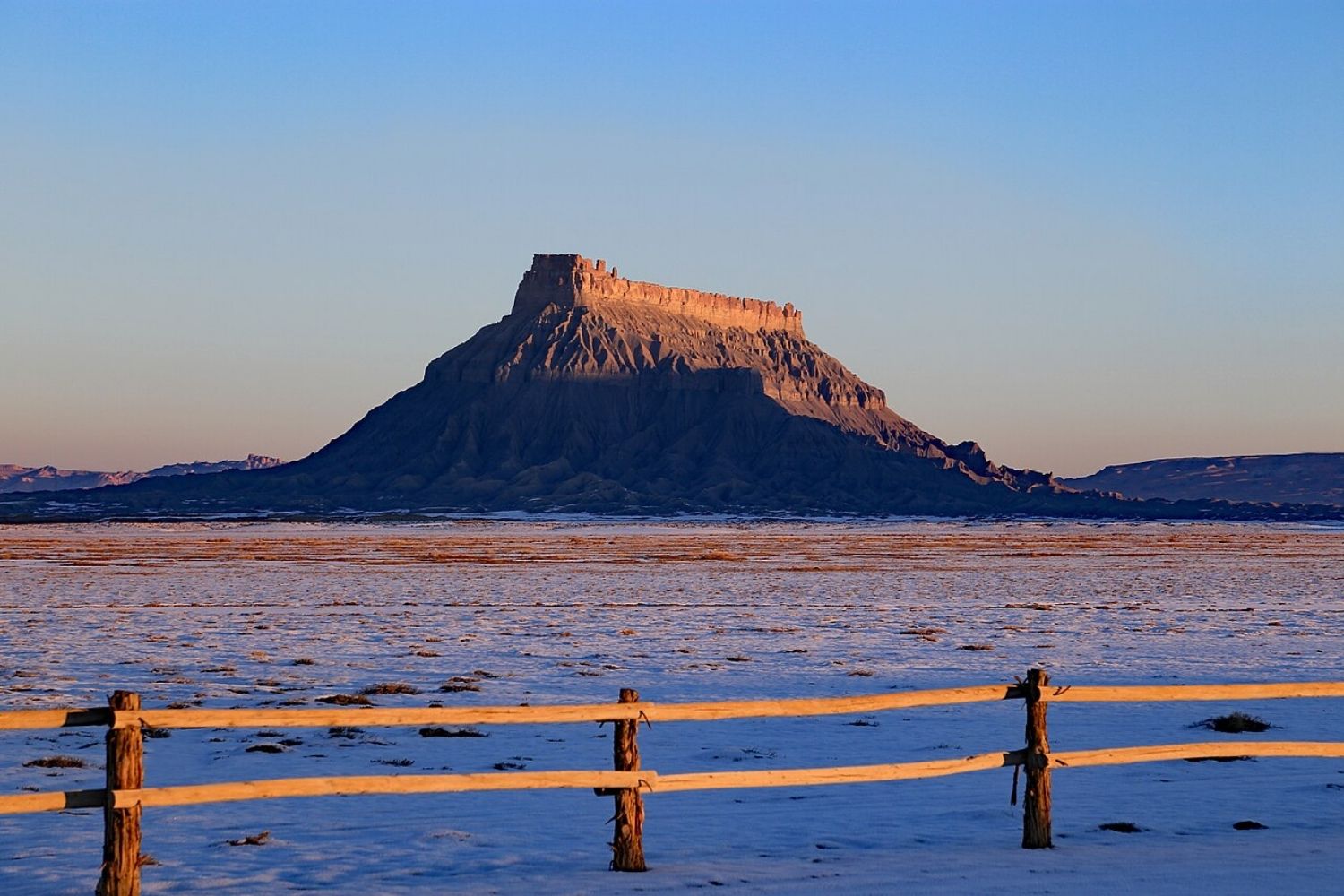 Mysteries-Of-Utah8217s-Factory-Butte-Basin mysteries-of-utahs-factory-butte-basin