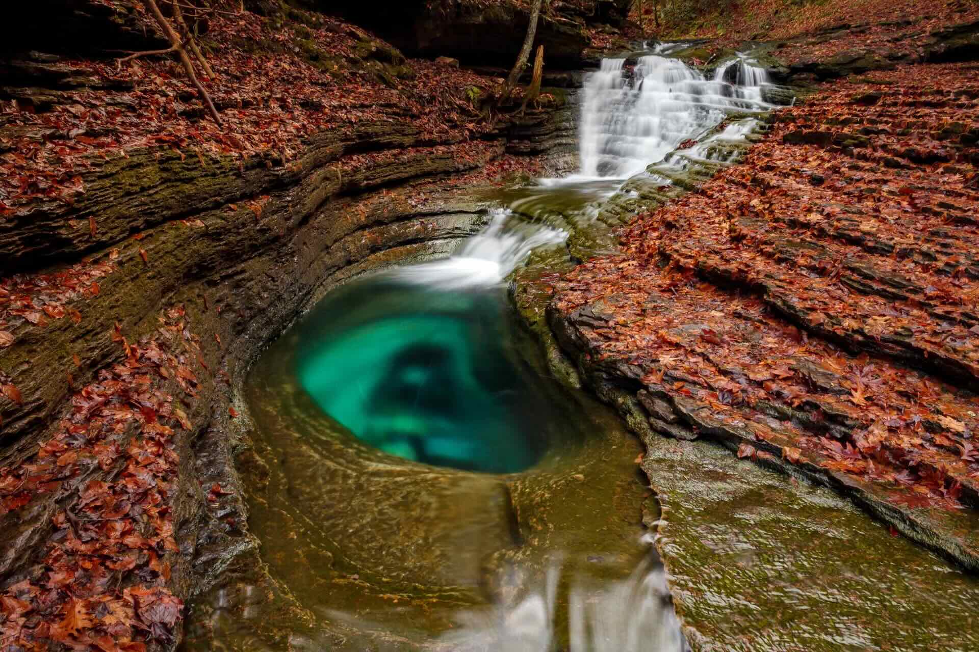 Mysteries-Of-Virginia8217s-Devil8217s-Bathtub-Waters mysteries-of-virginias-devils-bathtub-waters