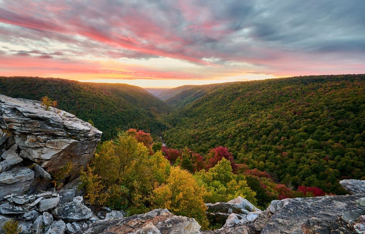 Mysteries-Of-West-Virginia8217s-Lindy-Point mysteries-of-west-virginias-lindy-point