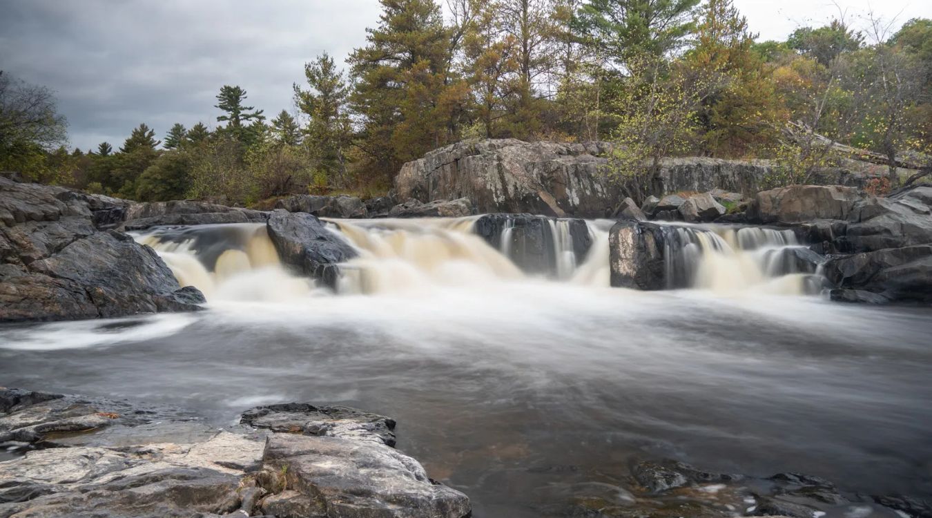 Mysteries-Of-Wisconsin8217s-Big-Falls-Waters mysteries-of-wisconsins-big-falls-waters