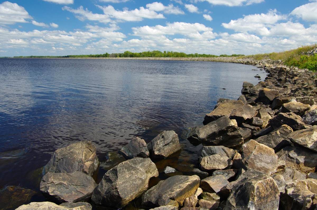 mysteries-of-wisconsins-secret-lake