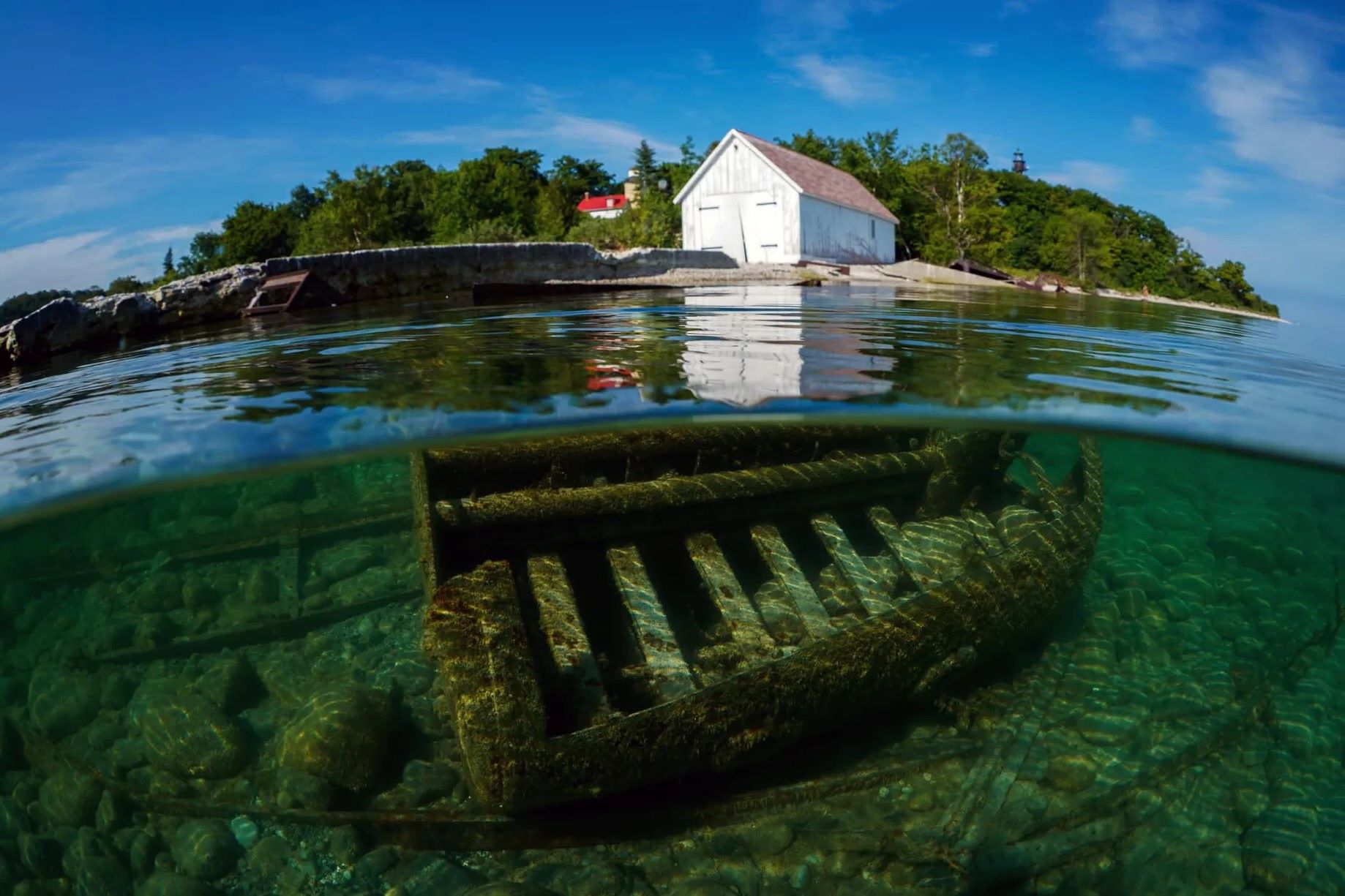 Mystery-Lakes-Beneath-Michigan8217s-Arch-Rock mystery-lakes-beneath-michigans-arch-rock