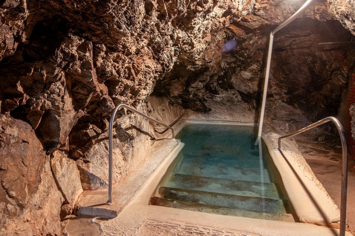 mystery-of-idahos-indian-bathtub-springs