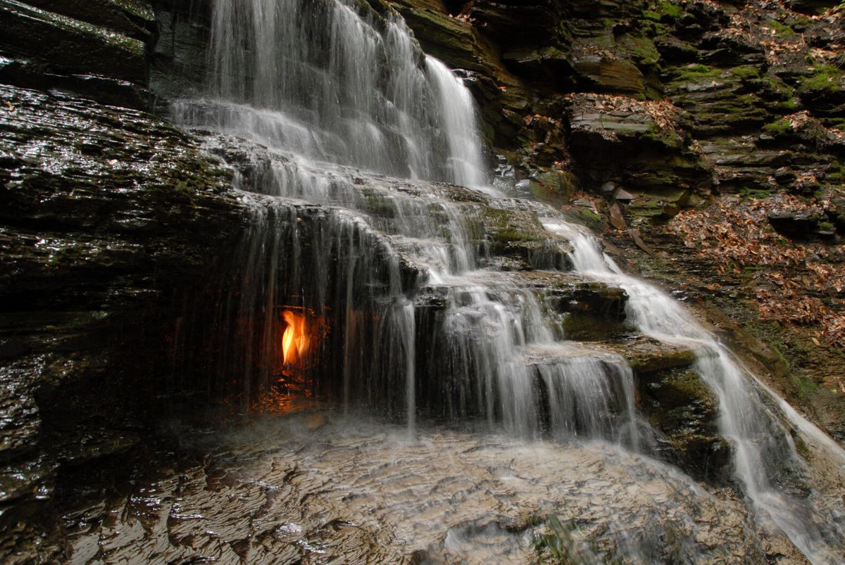 Mystery-Of-New-York8217s-Eternal-Flame-Springs mystery-of-new-yorks-eternal-flame-springs