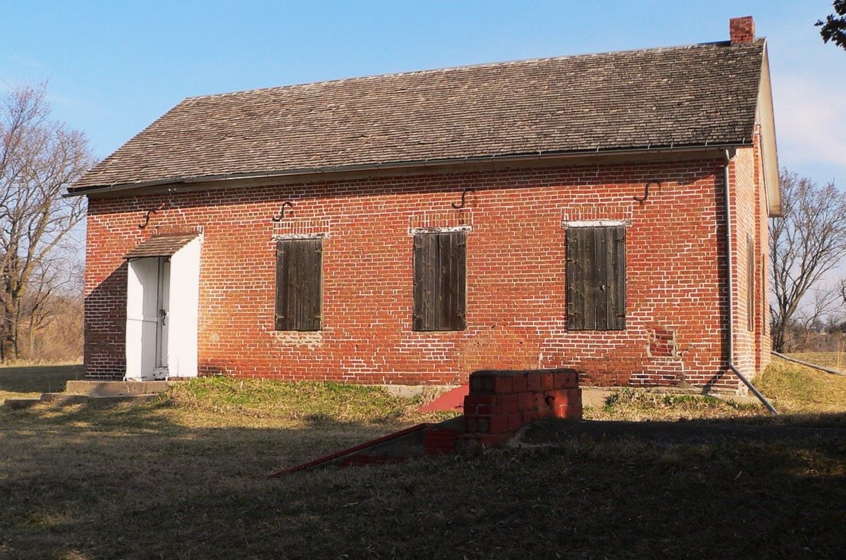 nebraskas-ghost-station-secrets