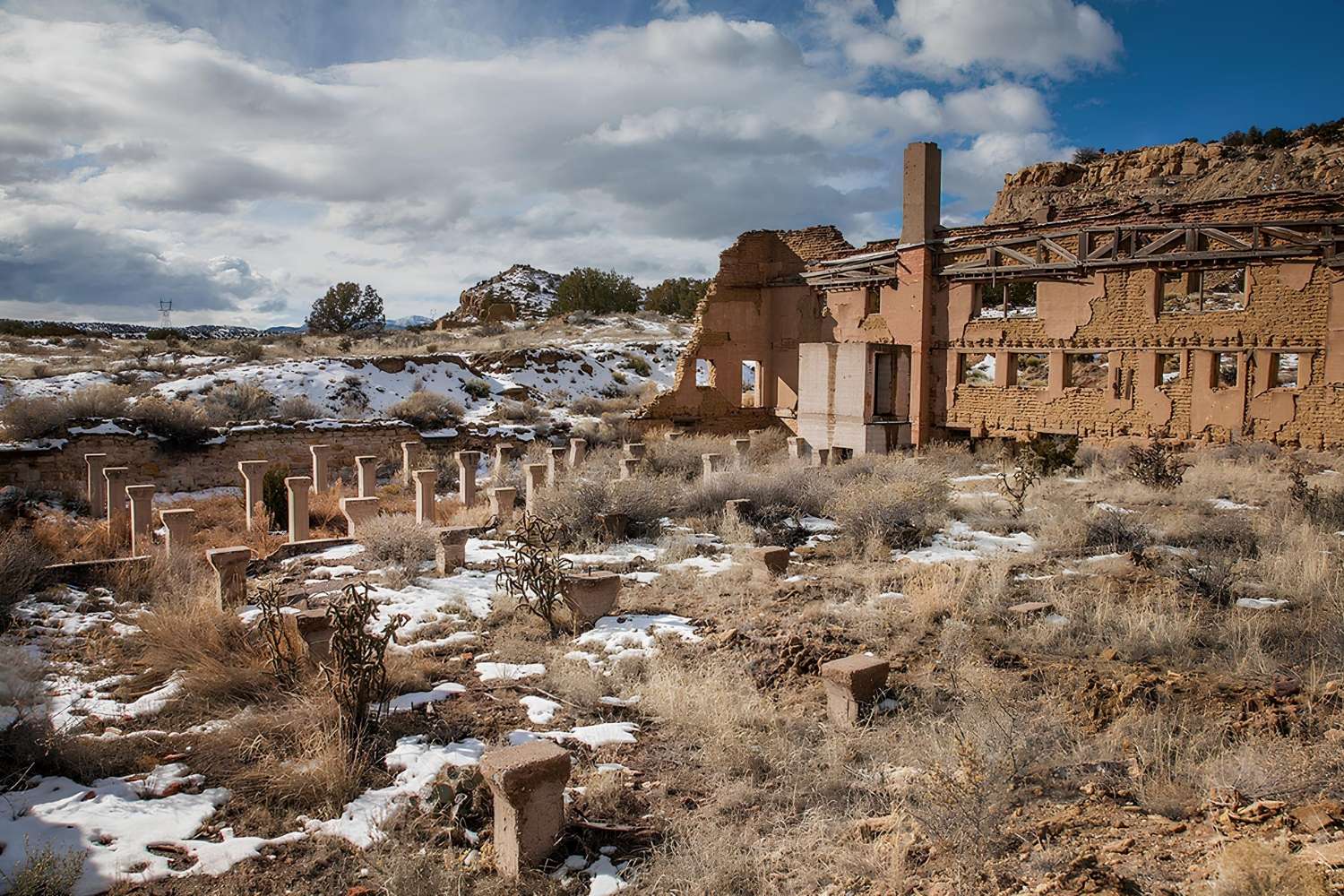 New-Mexico8217s-Golden-Ghost-Mines-Mystery new-mexicos-golden-ghost-mines-mystery
