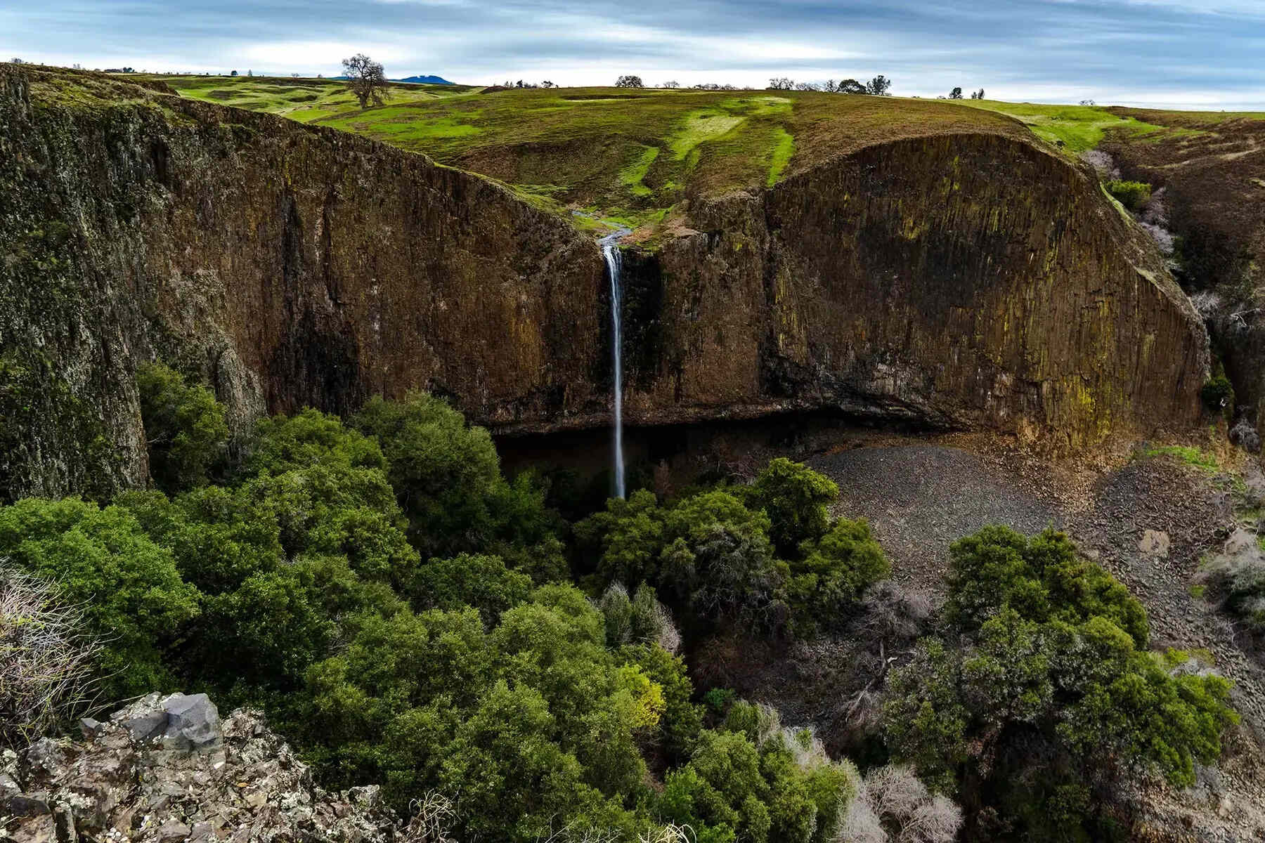 rhode-islands-phantom-falls-secret
