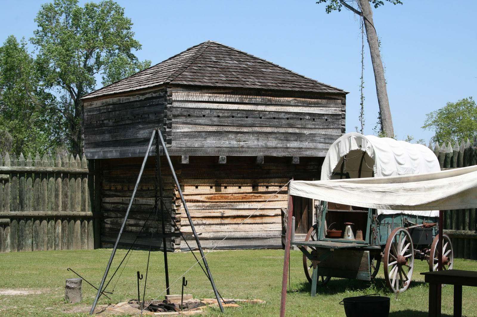 Secret-Villages-Of-Alabama8217s-Fort-Dale secret-villages-of-alabamas-fort-dale