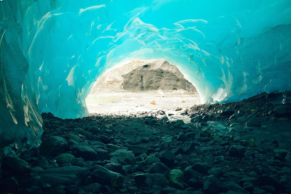 Secrets-Beneath-Alaska8217s-Mendenhall-Cave secrets-beneath-alaskas-mendenhall-cave