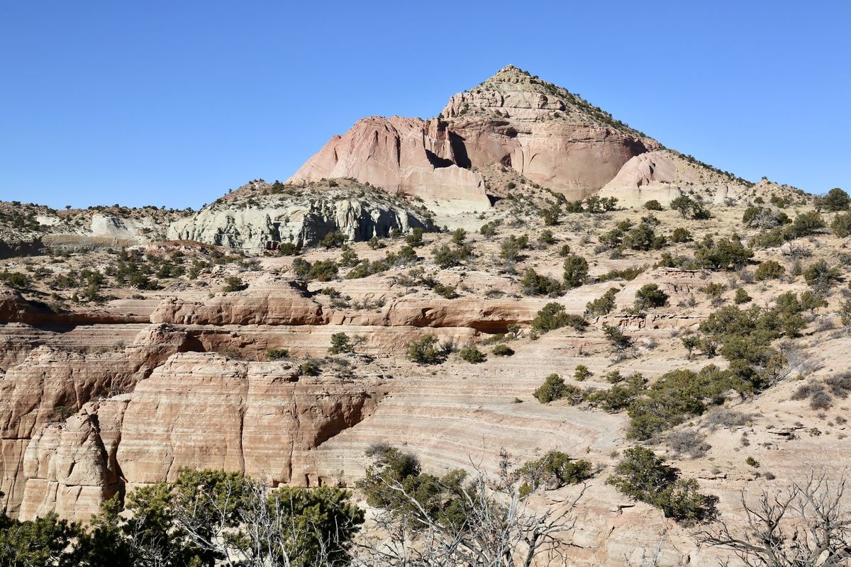 Secrets-Beneath-New-Mexico8217s-Pyramid-Rock secrets-beneath-new-mexicos-pyramid-rock