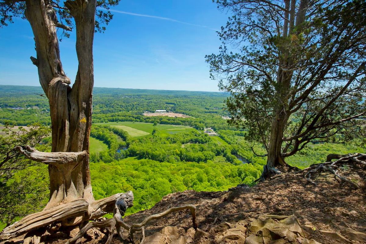 Secrets-Hidden-In-Connecticut8217s-Metacomet-Ridge secrets-hidden-in-connecticuts-metacomet-ridge