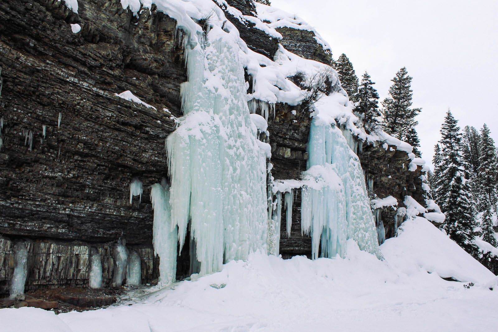 Secrets-Hidden-In-Montana8217s-Frozen-Falls secrets-hidden-in-montanas-frozen-falls