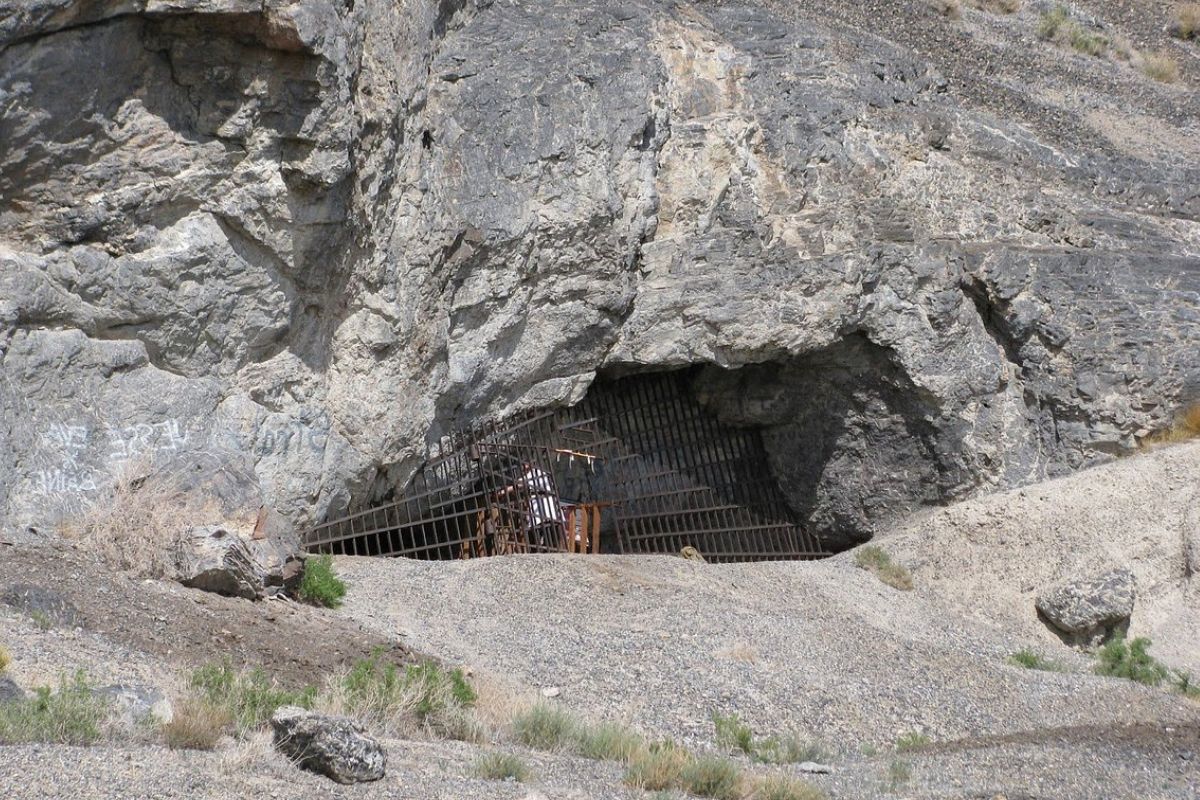 Secrets-Hidden-In-Utah8217s-Danger-Cave secrets-hidden-in-utahs-danger-cave