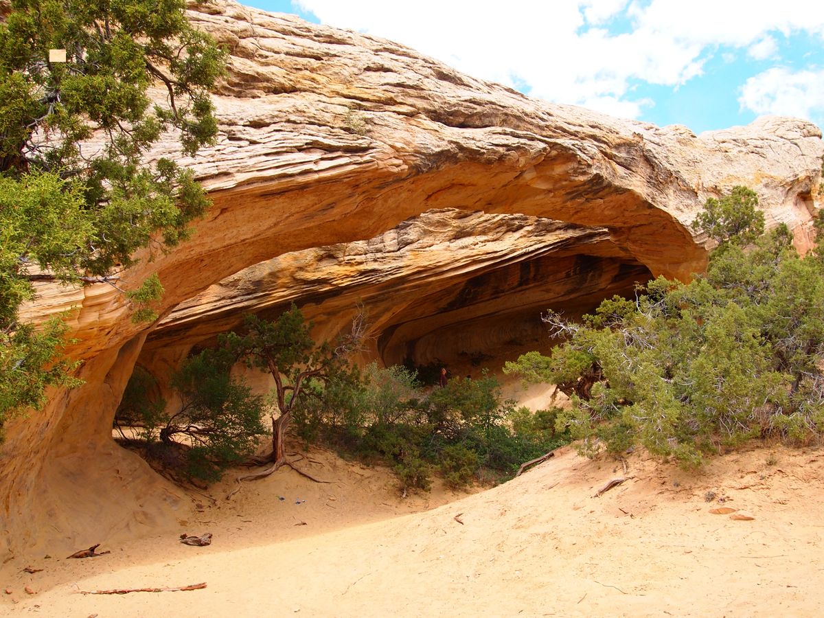 Secrets-Hidden-In-Utah8217s-Moonshine-Arch secrets-hidden-in-utahs-moonshine-arch