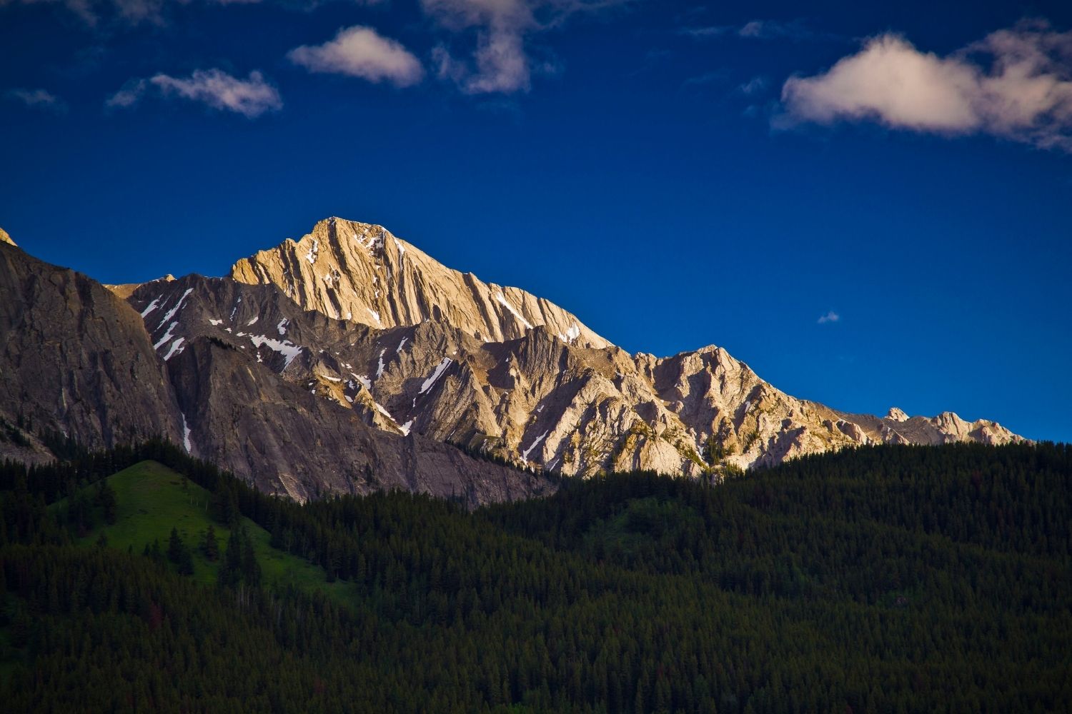 secrets-of-colorados-mystic-peak