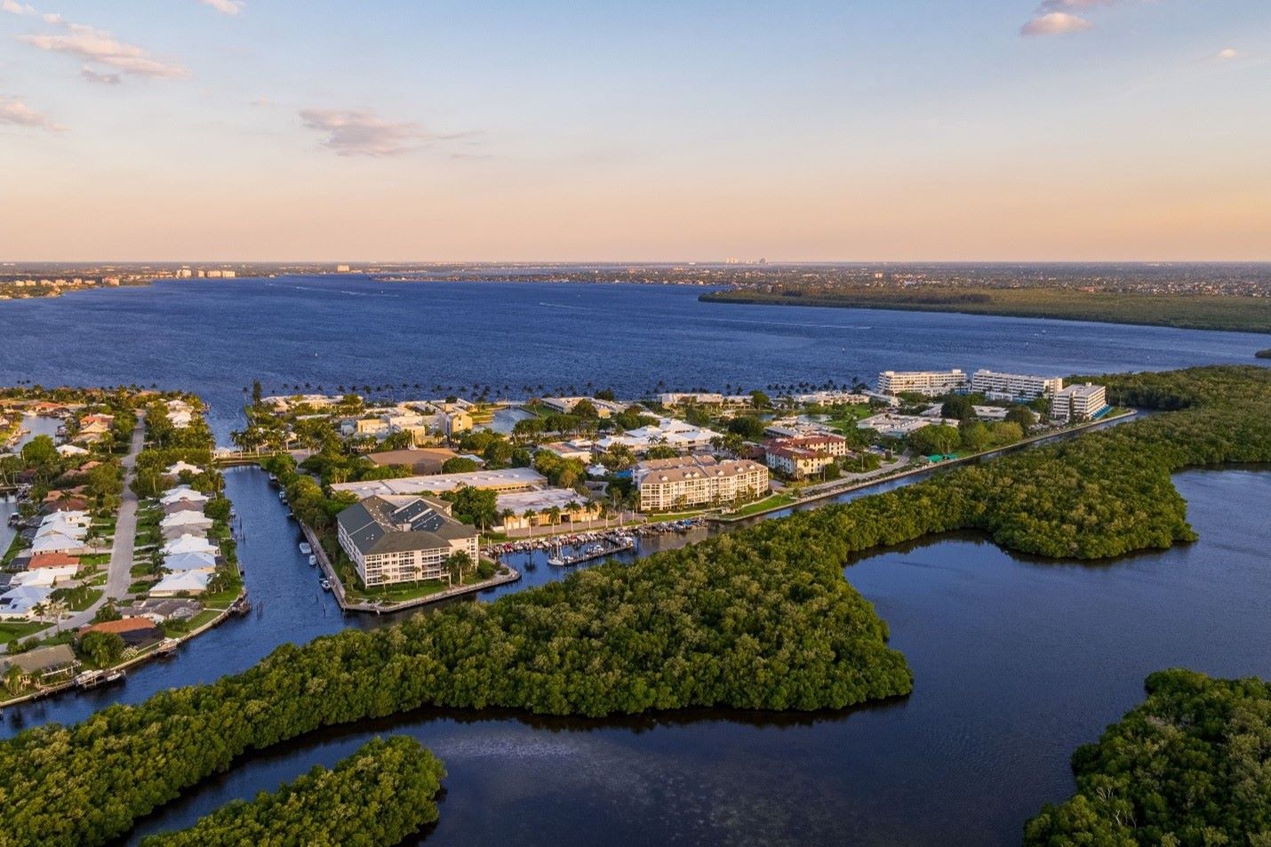 Secrets-Of-Florida8217s-Shell-Island-Villages secrets-of-floridas-shell-island-villages