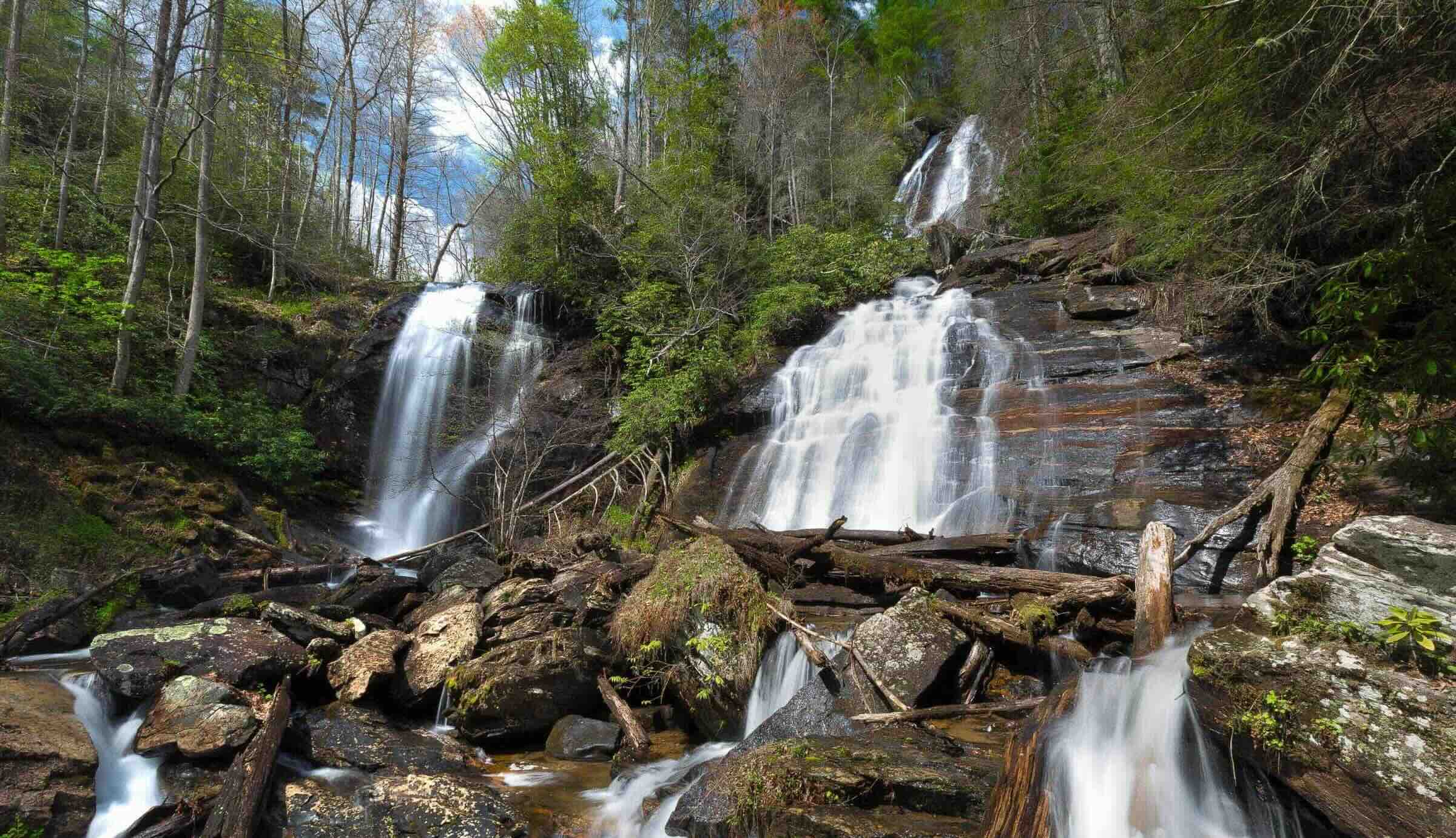 Secrets-Of-Georgia8217s-Anna-Ruby-Falls secrets-of-georgias-anna-ruby-falls