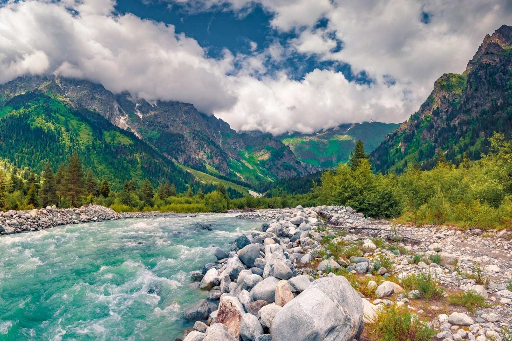 secrets-of-georgias-emerald-valley