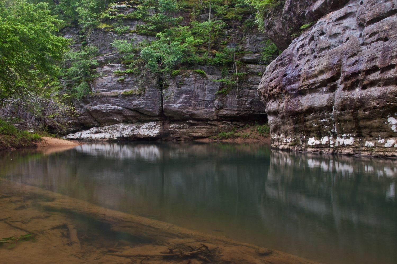 secrets-of-illinois-lusk-creek