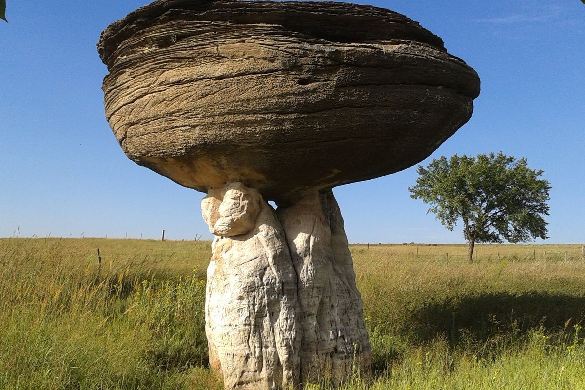 Secrets-Of-Kansas8217s-Mushroom-Rock secrets-of-kansass-mushroom-rock