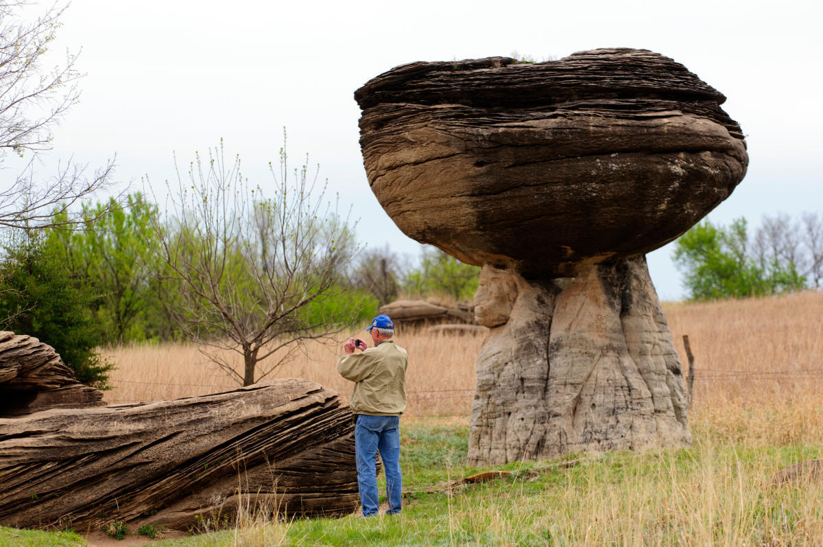 Secrets-Of-Kansas8217s-Mushroom-Rock-Mines secrets-of-kansass-mushroom-rock-mines