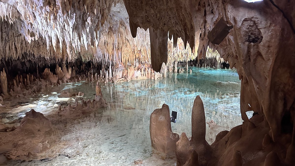 secrets-of-louisianas-crystal-cave-paths
