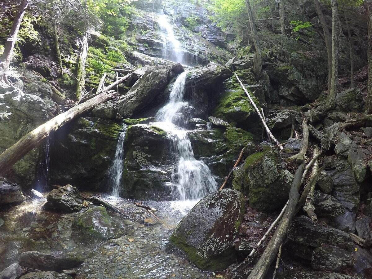 secrets-of-massachusetts-money-brook