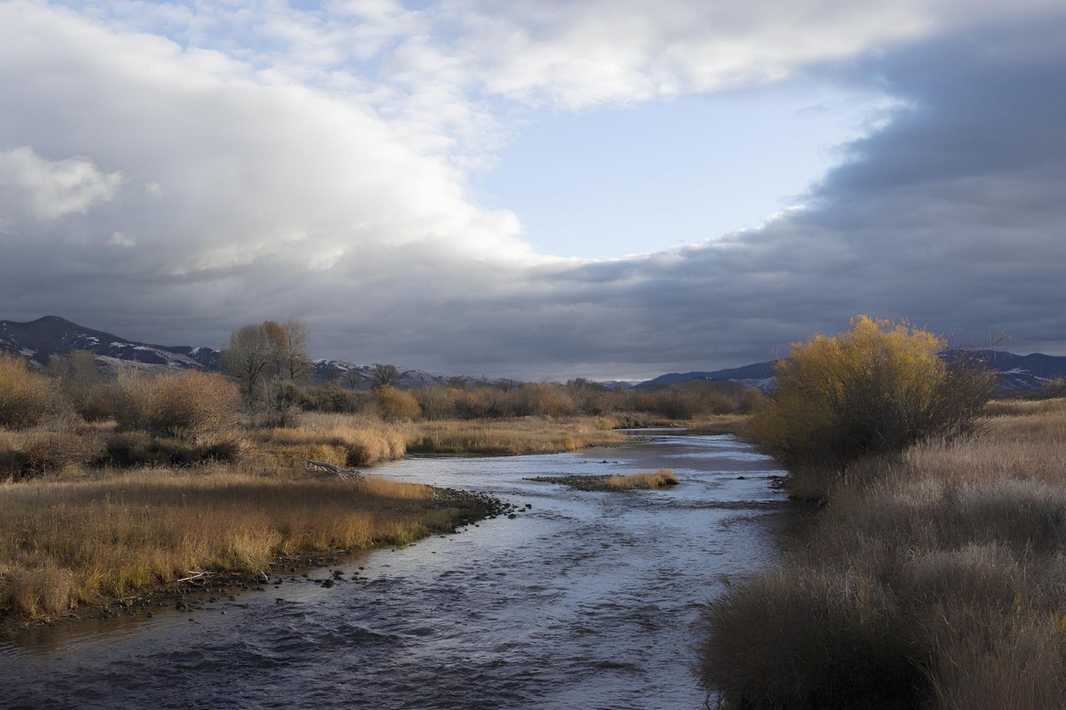 secrets-of-montanas-ruby-river