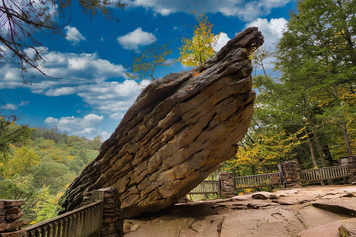 secrets-of-pennsylvanias-balanced-rock