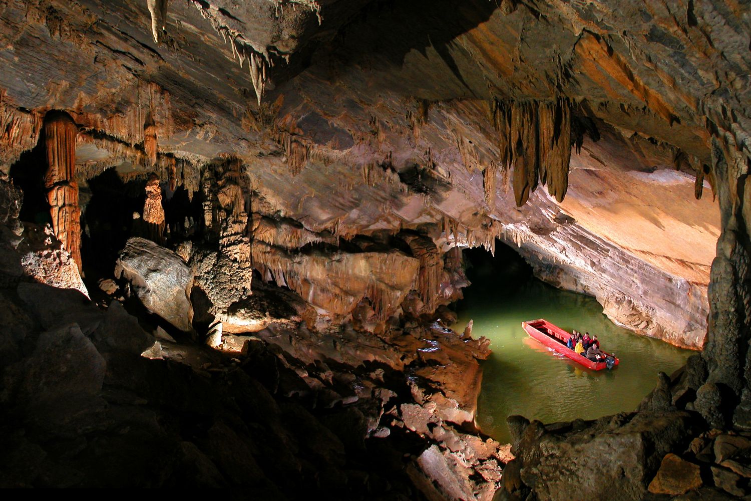 Secrets-Of-Pennsylvania8217s-Thunder-Cave secrets-of-pennsylvanias-thunder-cave