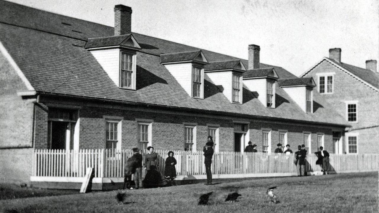 Secrets-Of-South-Dakota8217s-Fort-Sisseton-Villages secrets-of-south-dakotas-fort-sisseton-villages