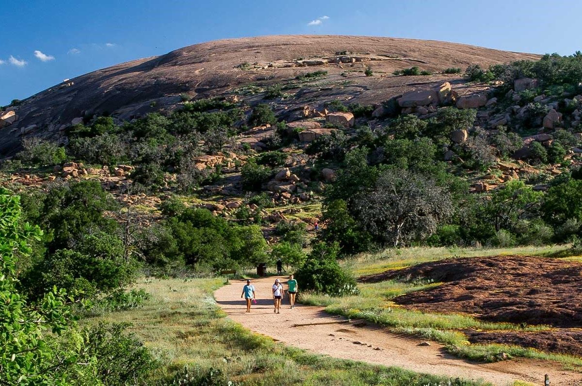 secrets-of-texas-enchanted-rock-pool