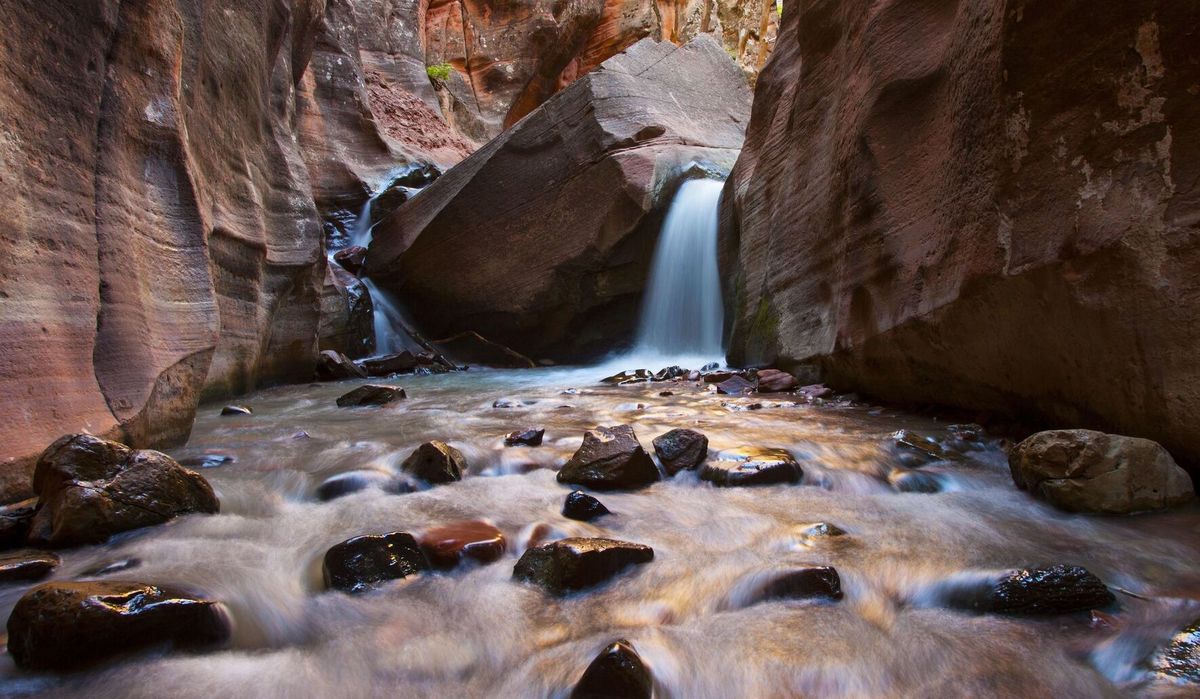 secrets-of-utahs-kanarraville-falls-waters