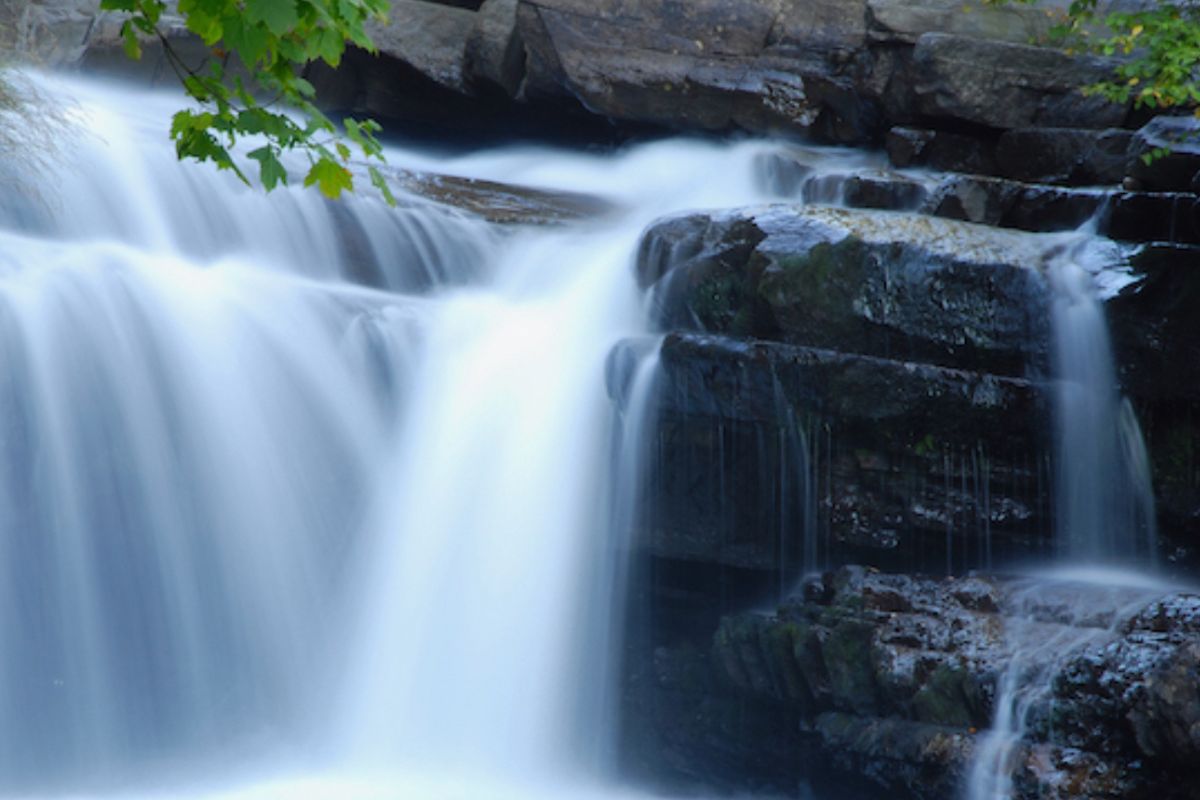 secrets-of-vermonts-bartlett-falls