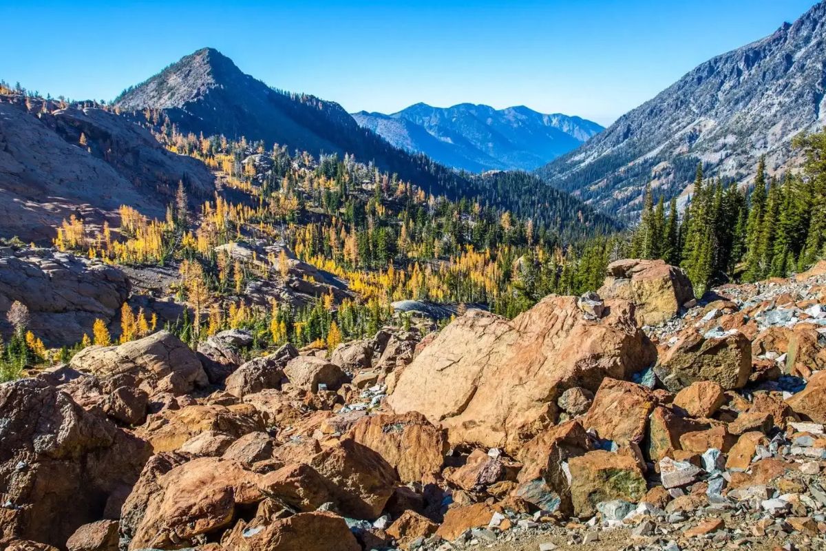 secrets-of-washingtons-emerald-basin