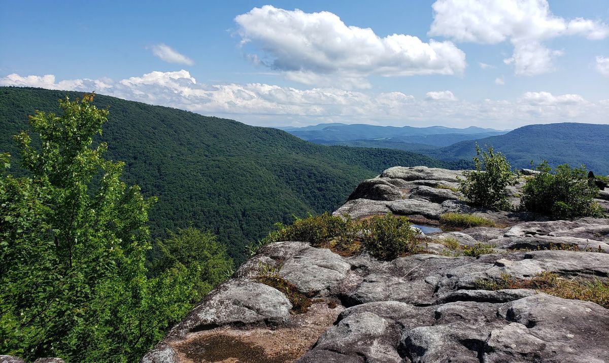 secrets-of-west-virginias-table-rock-trails