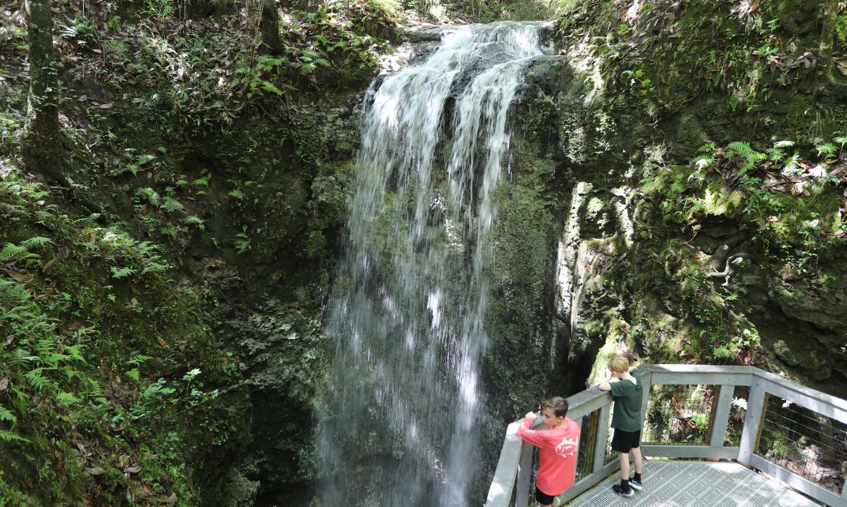 florida-falling-waters-hidden-currents