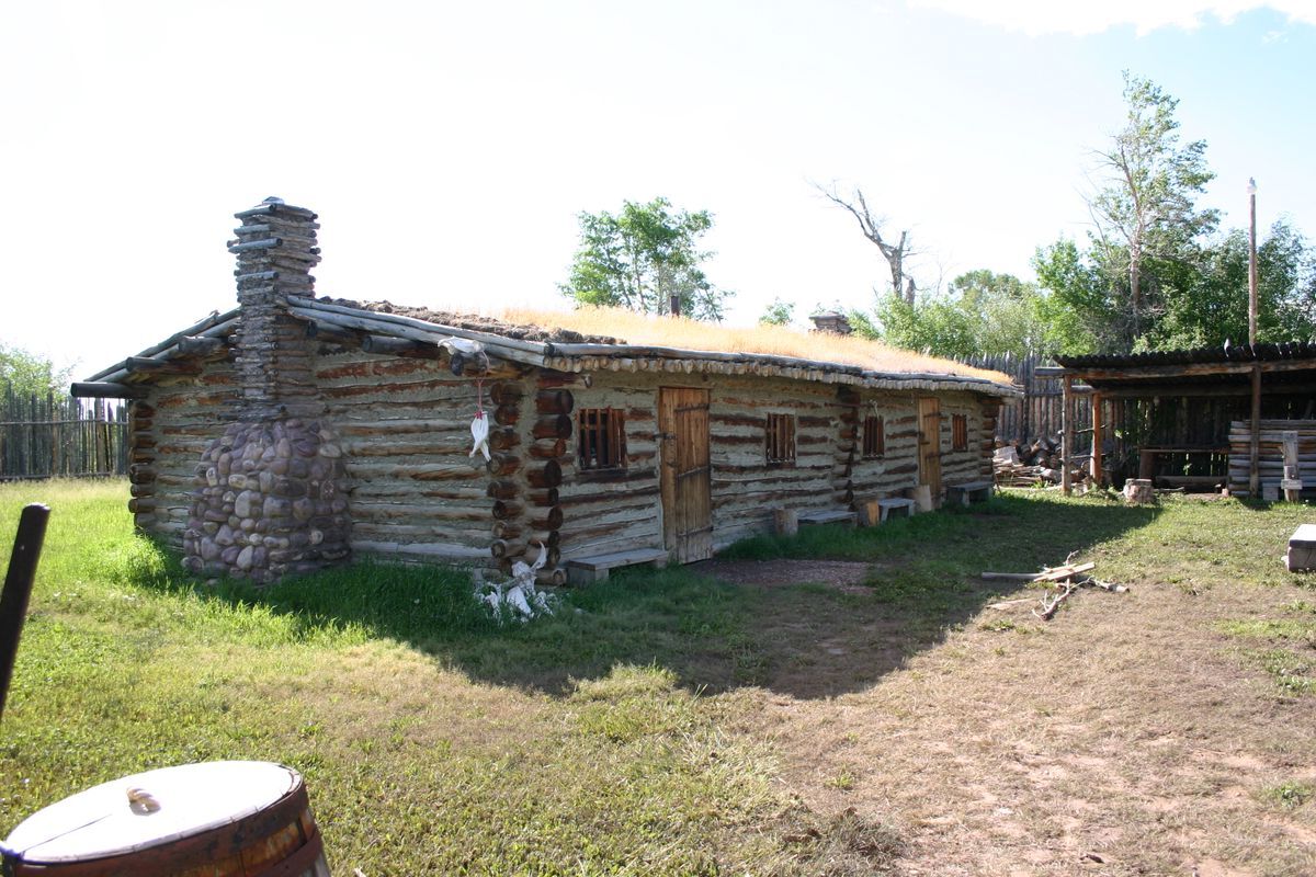 ghost-scout-posts-of-fort-bridger-in-wyoming