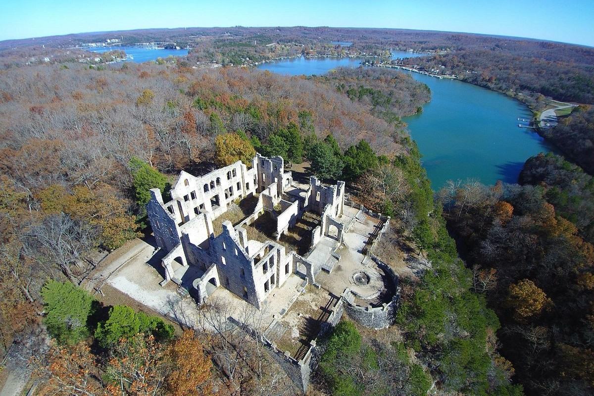 Ghost-Towns-Of-Missouri8217s-Ha-Ha-Tonka ghost-towns-of-missouris-ha-ha-tonka