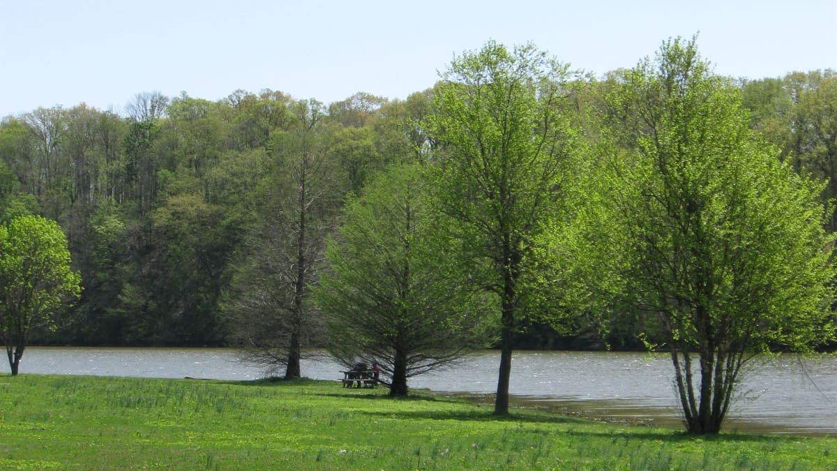hidden-lakes-of-indianas-versailles