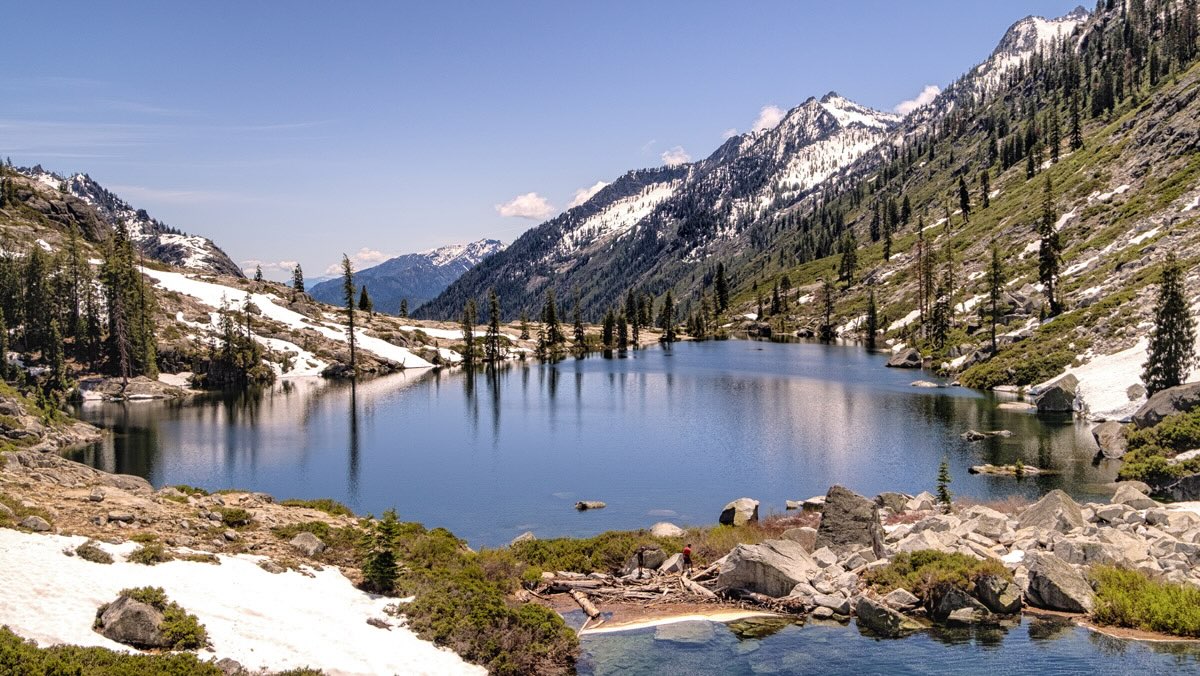 hidden-pools-of-californias-trinity-alps