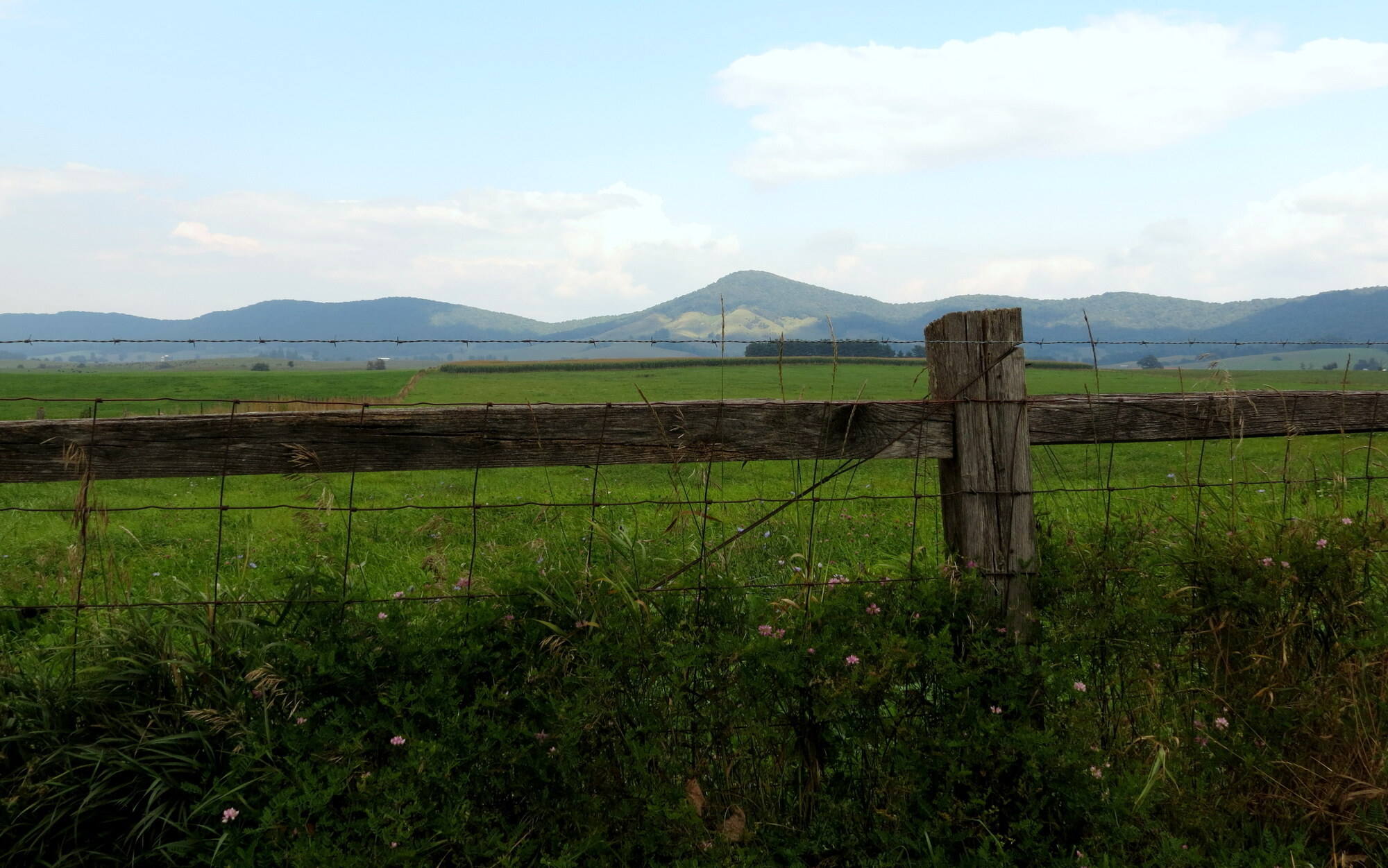 hidden-quartz-mines-in-virginias-burkes-garden