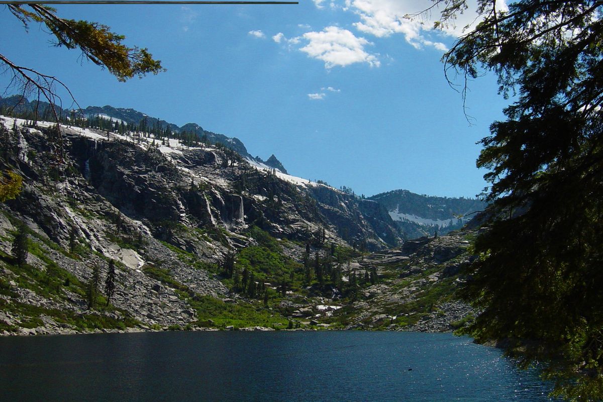 hidden-trade-routes-of-californias-trinity-alps